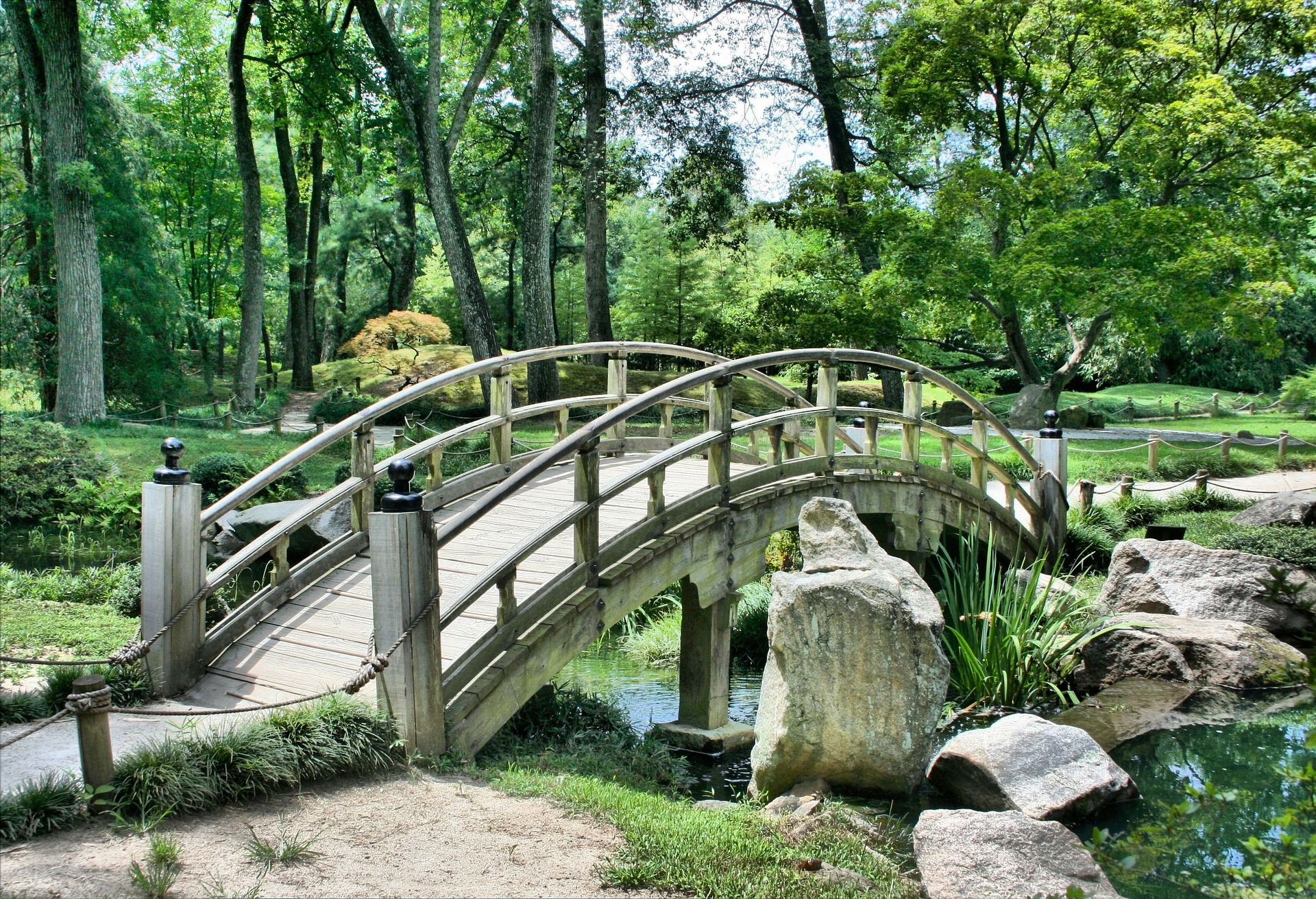 Über manche Brücke geht man in seinem Leben. Ich helfe Dir dabei.